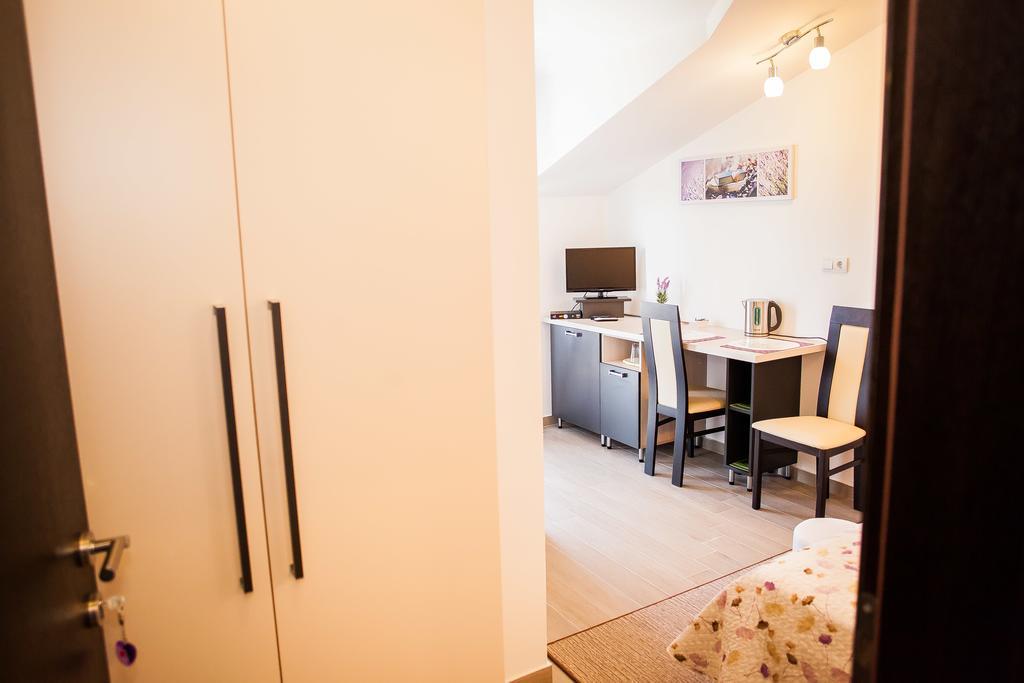 Gabi Rooms & Studio Apartment Lozovac Room photo