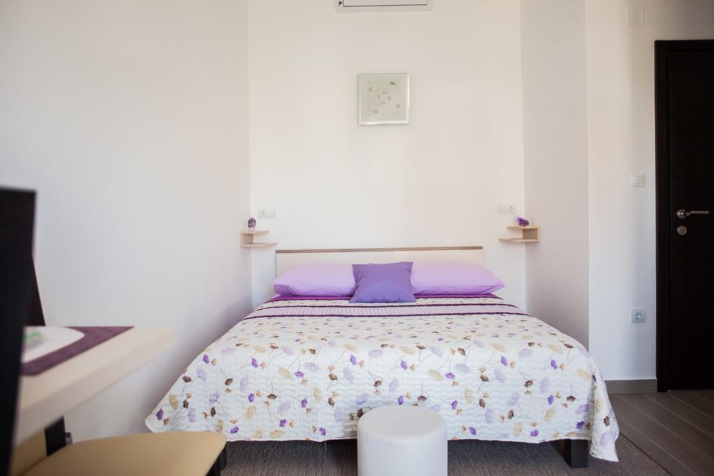 Gabi Rooms & Studio Apartment Lozovac Room photo