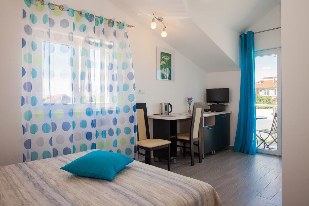 Gabi Rooms & Studio Apartment Lozovac Room photo